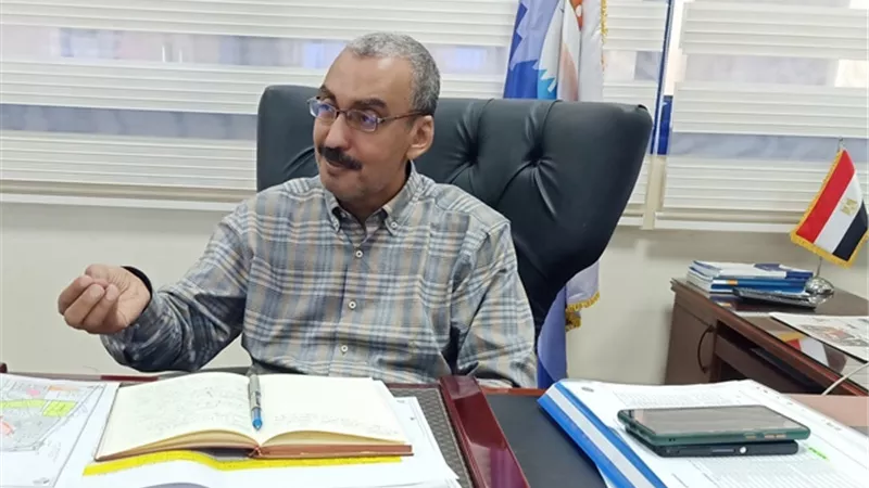 جهاز مدينة بدر يزيل دور سكنى ويشن حملة على المخالفات والإشغالات