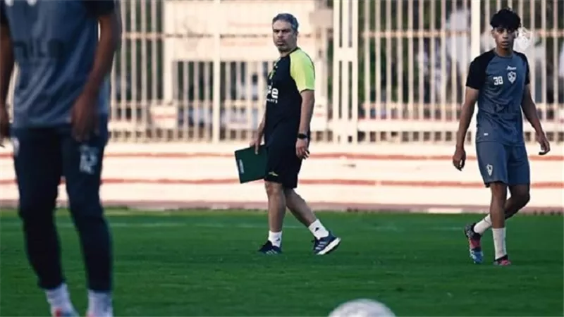 غيابات الزمالك تضع معتمد جمال فى حيرة قبل مواجهة أبو سليم الليبي