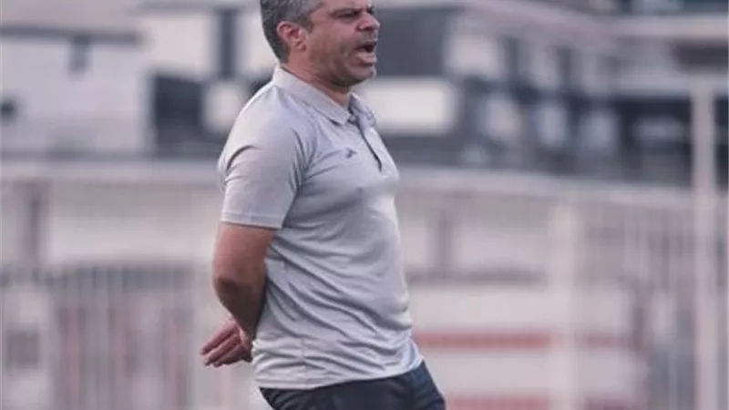 بسبب فتوح .. أول صدام بين معتمد جمال وإدارة الزمالك