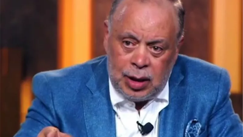 أشرف زكي يغرم الشركة المنتجة لمسلسل بطن الحوت 100 ألف جنيه