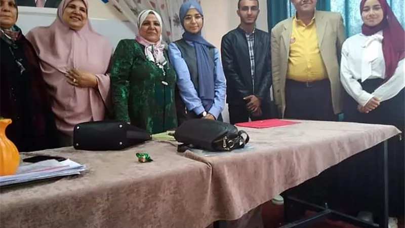 اعلان نتيجة الطالب المثالي بادارة هيها التعليمية