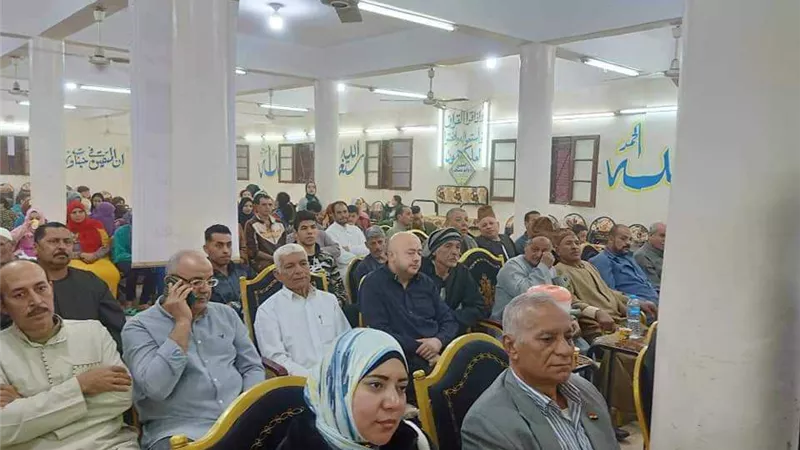مصرالحديثةينظم مؤتمرًاجماهيريًالدعم السيسي بكفرالباشا