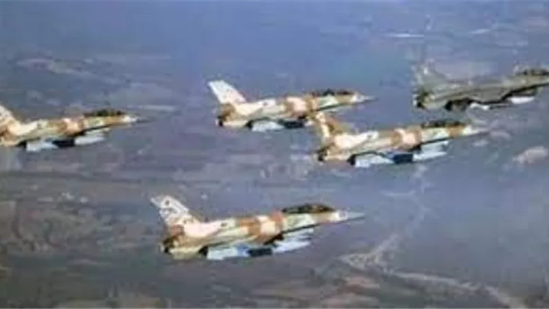 طيران الاحتلال الإسرائيلي يحلق بشكل مكثف جنوبي لبنان