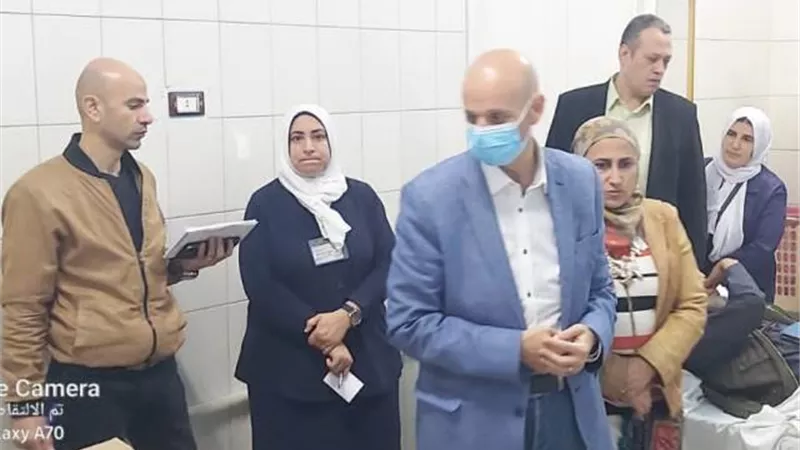 وكيل وزارةالصحة يعفى مدير مستشفى بلبيس من منصبه