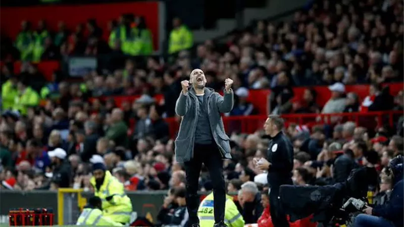 جوارديولا ينتقد جماهير مانشستر سيتي أمام ليفربول