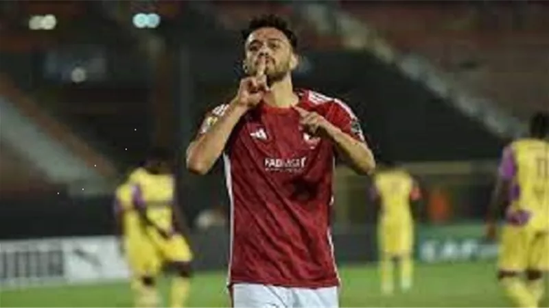 صلاح محسن بعد الاحتفال بهدفه امام ميدياما: جمهور الأهلى فوق الرؤوس