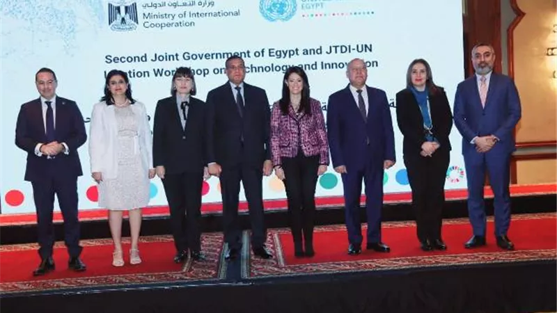 وزير النقل: مشروع الكارت الموحد في مقدمة تطوير خدمات النقل للركاب
