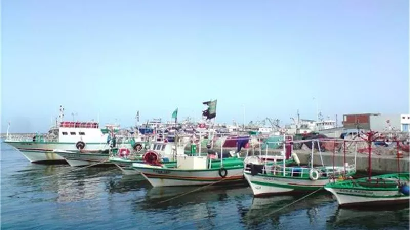 إغلاق ميناء الصيد البحري ببرج البرلس لسوء الأحوال الجوية