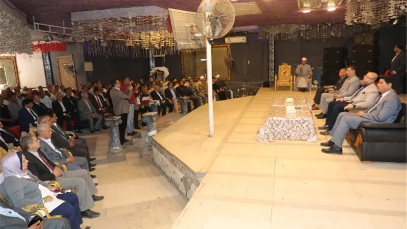 محافظ بني سويف يبحث مطالب أهالي اهناسيا