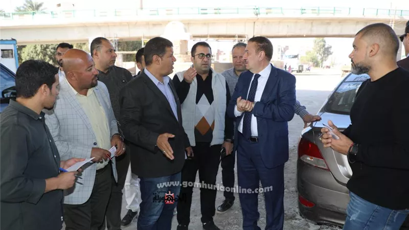 المحافظ يتابع أعمال الرصف والتطوير بمنطقة قويسنا الصناعية