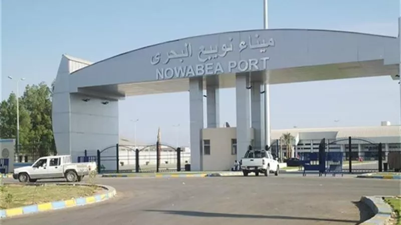 إعادة فتح ميناء نويبع وانتظام الحركة الملاحية بموانئ البحر الأحمر