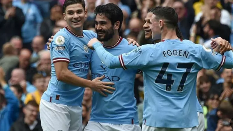 جلين نيبيرج حكما للقاء مانشستر سيتي ولايبزيج بدوري أبطال أوروبا