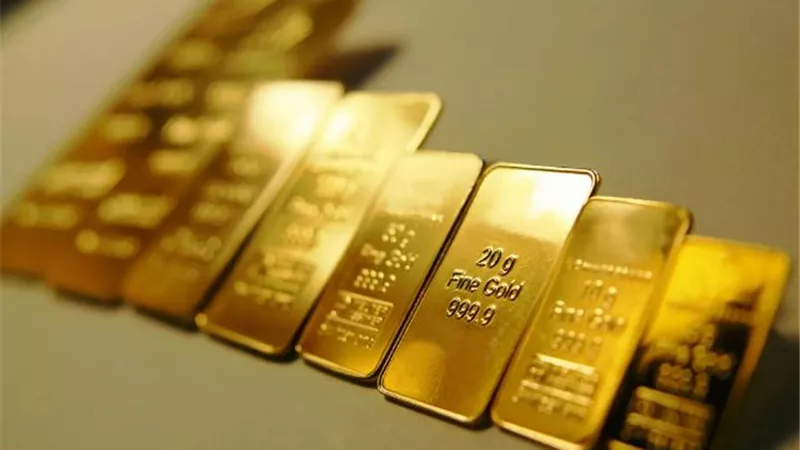 الذهب يقفز لأعلي مستوي في 6 أشهر