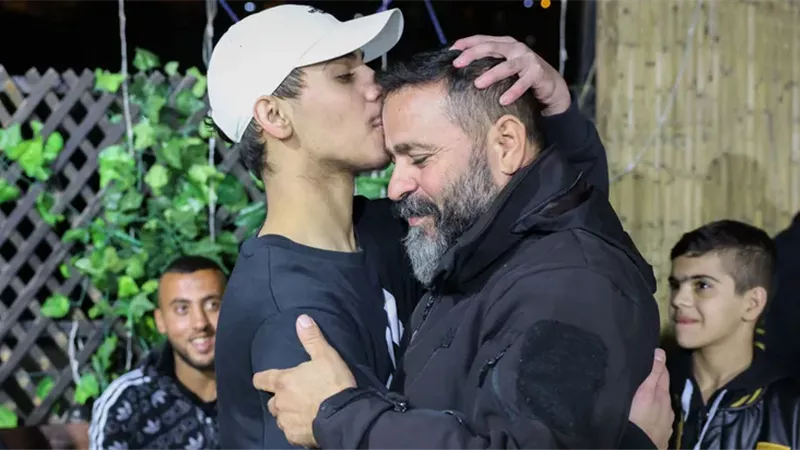 «3 أسرى مقابل كل رهينة إضافي».. بعد تمديد هدنة غزة.. هذا ما سيحدث في اليومين الإضافيين