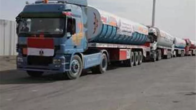 دخول 7 شاحنات وقود جديدة إلى قطاع غزة عبر معبر رفح