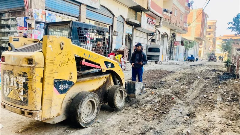 محافظ كفرالشيخ: حملات مكثفة للنظافة وتطهير شبكات صفايات الأمطار