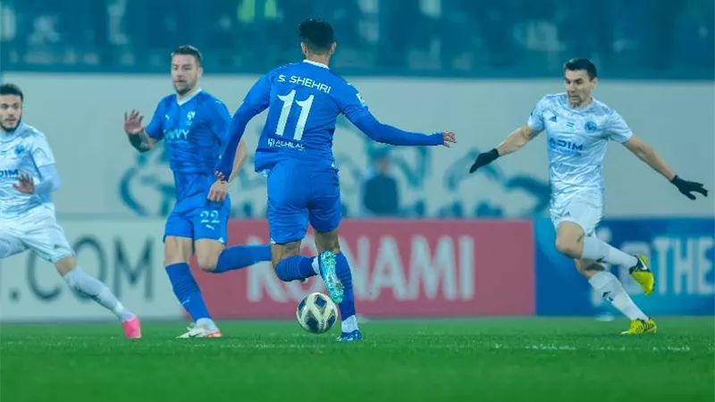 الهلال يفوز على نافباخور بثنائية ويتصدر مجموعته بدورى أبطال آسيا