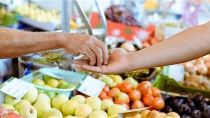 جزاء الشراء من البائع المحتكر بضعف الثمن
