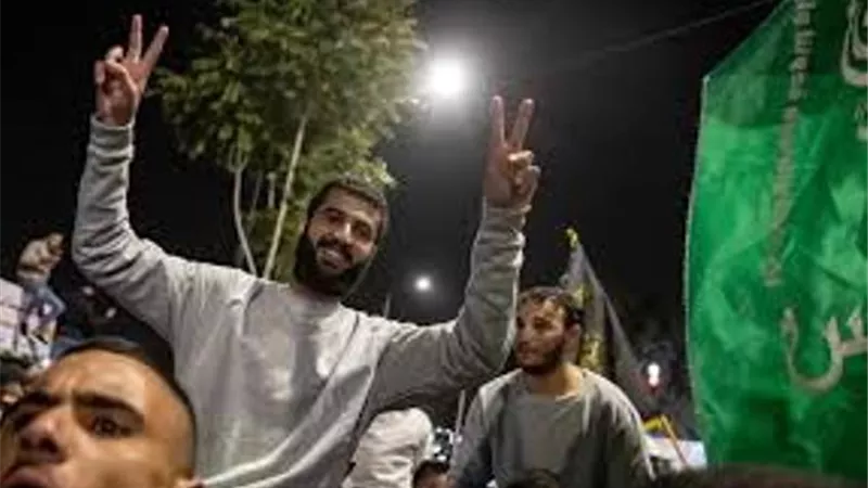 القاهرة الإخبارية : المقاومة الفلسطينية وافقت على تمديد الهدنة 4 أيام جديدة