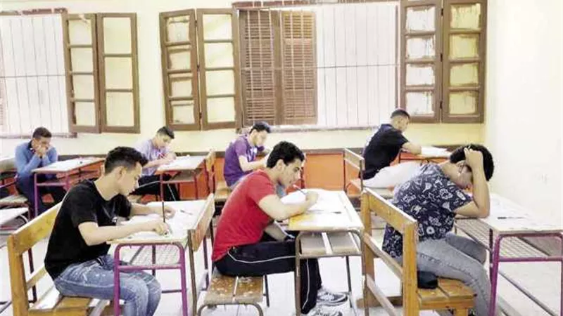 استعدادات مبكرة.. لامتحانات الدبلومات الفنية