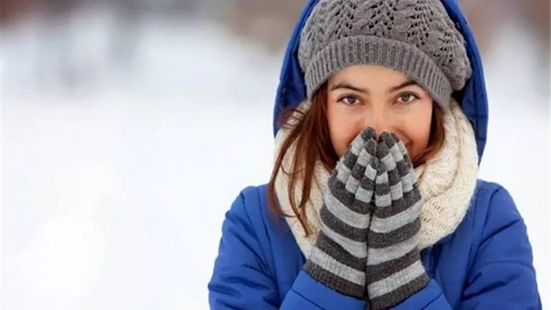 5 طرق غير متوقعة يمكن أن يؤثر بها الطقس البارد على أجسامنا