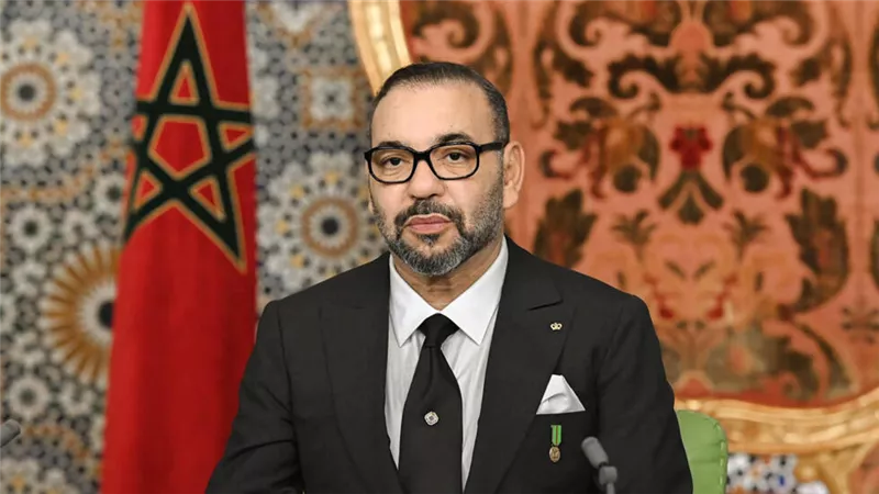 العاهل المغربي يدعو لقرار ملزم لوقف إطلاق النار في غزة