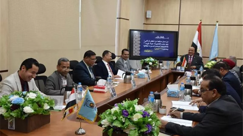 نادى للأعضاء ووحدة لضمان الجودة والإعتماد بجامعة الأقصر