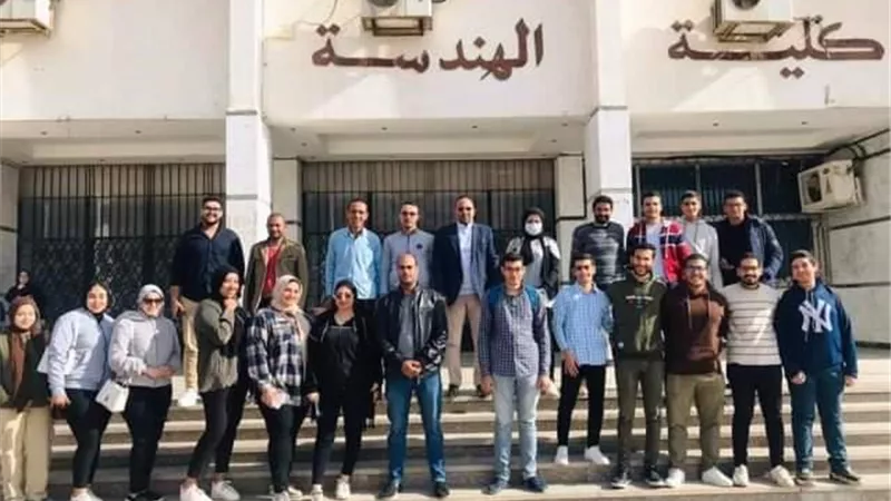 ندوة لطلاب كلية الهندسة عن أهمية ترشيد استهلاك المياه