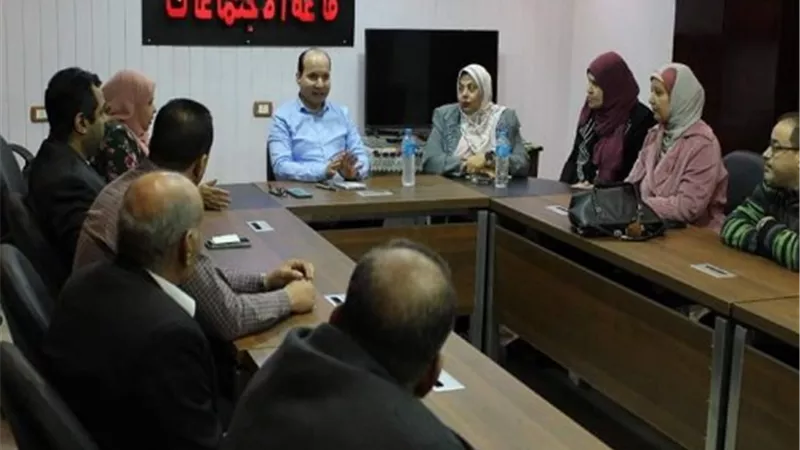 وكيل الصحة بالقليوبية يناقش استعداد المديرية للانتخابات الرئاسية