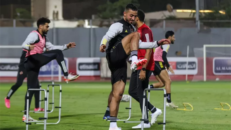 الأهلي يختتم تدريباته قبل السفر الى تنزانيا عصر اليوم