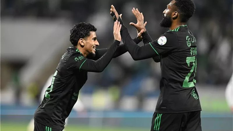 الاهلي يكتسح أبها بنصف دستة أهداف في الدوري السعودي