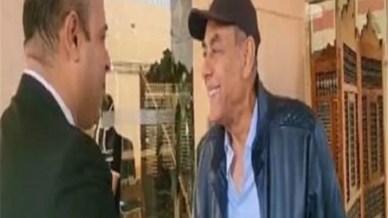 أحمد بدير يدلي بصوته فى الانتخابات الرئاسية بلبنان