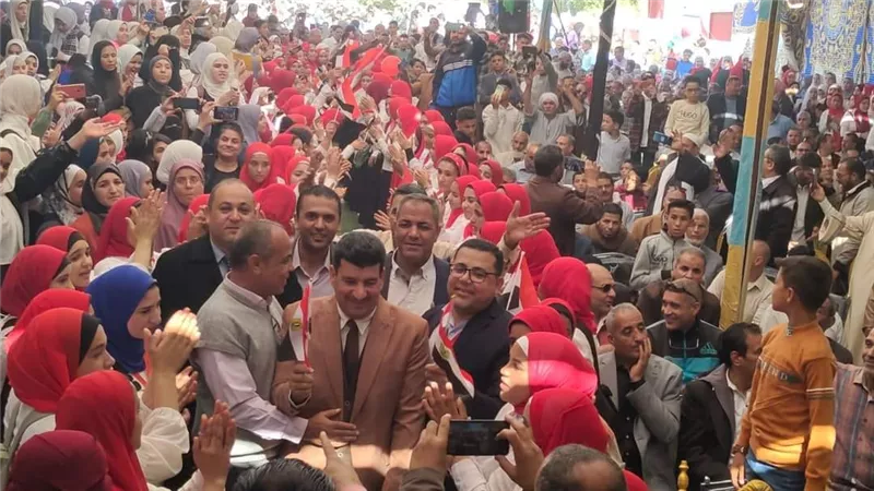 تعليم الفيوم تنظم احتفالية فى حب مصر بمدارس طامية