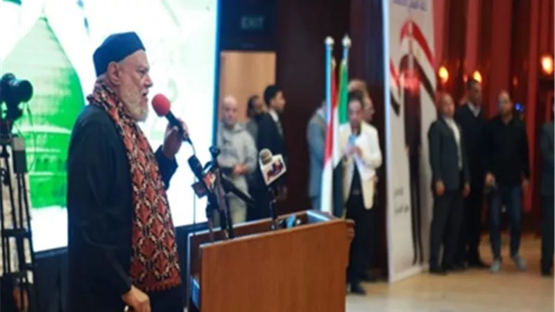 علي جمعة بمؤتمر الأشراف يؤكد دعم الرئيس عبد الفتاح السيسي