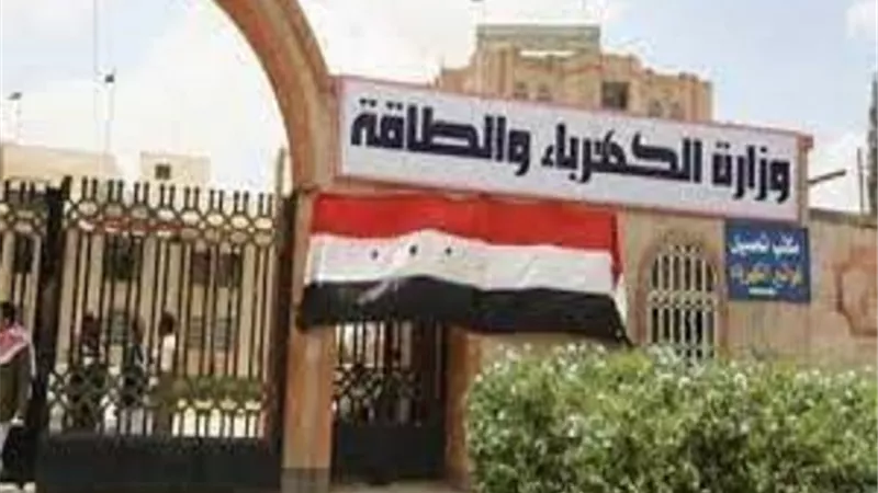 تشغيل محطتى محولات متنقلتين لخدمة الروافع الجديدة بتوشكى