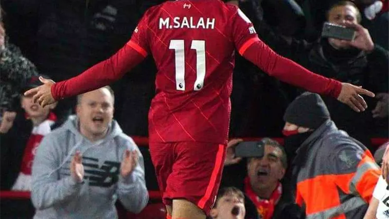 جو كول : محمد صلاح لاعب عظيم في ليفربول ويمكنه اللعب لمدة 7 سنوات