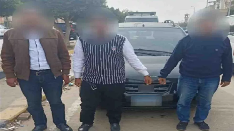 تفاصيل اختطاف شخص من سيارته في التجمع: نصب عليهم