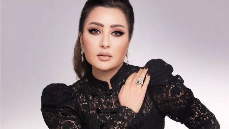 لطيفة تحتفل باليوم الوطني للإمارات