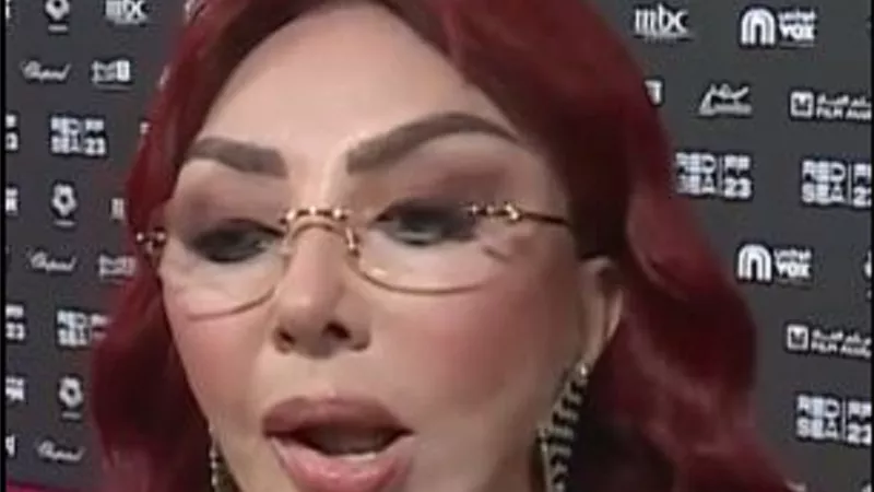 نبيلة عبيد تكشف سر غيابها عن الساحة الفنية لمدة عامين