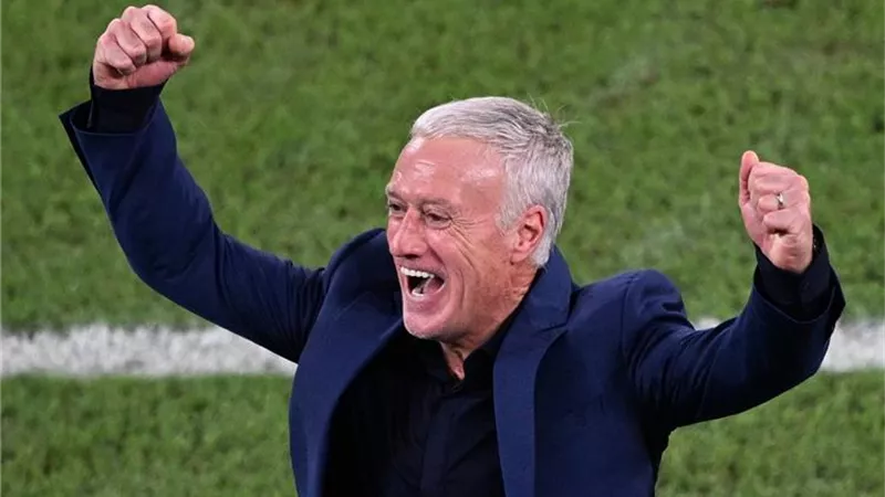 الاتحاد الفرنسي يعلن غياب ديشامب عن مراسم قرعة يورو 2024