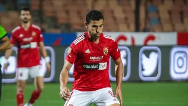 رئيس إنبي يكشف كواليس أزمة بيع اللاعب حمدي فتحي للأهلي.. شاهد