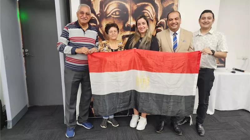 إقبال ملحوظ من المصريين بأستراليا للتصويت فى انتخابات الرئاسة