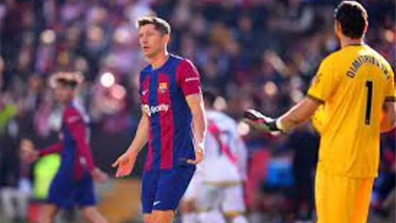 ليفاندوفسكي يقود شكيل برشلونة المتوقع أمام أتلتيكو مدريد اليوم