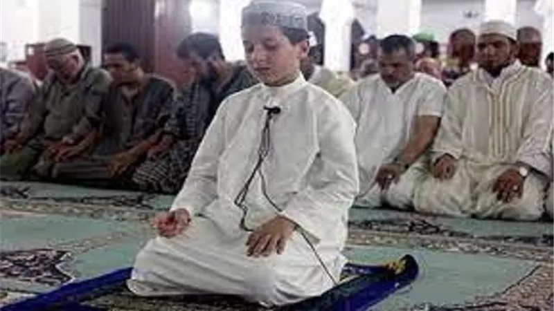 هل يثاب الصغار على فعل العبادات قبل سن التكليف