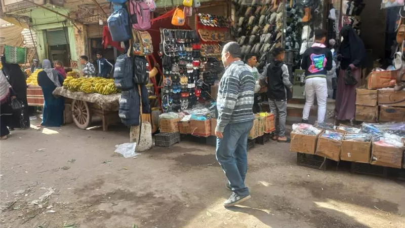 استمرار الحملات الميدانية لضبط حركة الشارع ببني مزار والمنيا