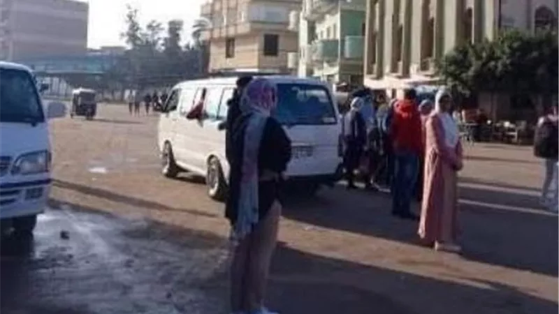 حملات مفاجئة على مواقف سيارات الأجرة بالشرقية
