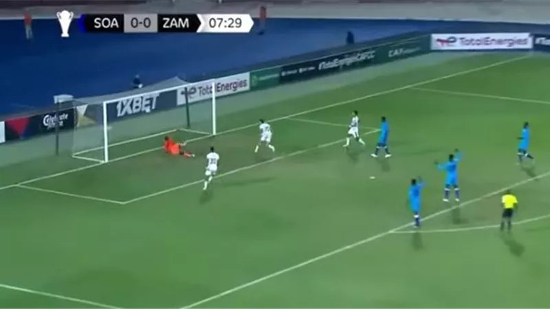 زيزو يضرب شباك سوار الغيني بالهدف الأول للزمالك