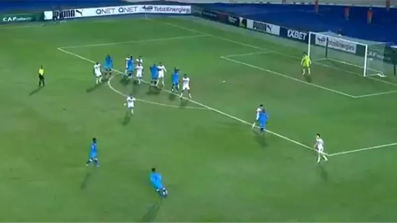 الشوط الأول .. الزمالك يكتفي بهدفين في شباك سوار الغني