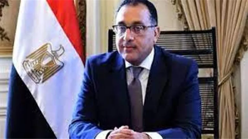 مدبولي: إيمان راسخ بأهمية العمل على تشجيع المشروعات المتوسطة