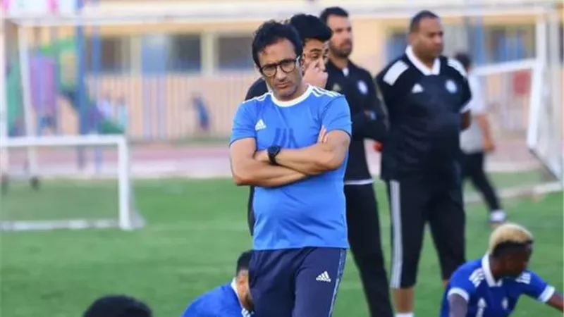 أحمد سامي يعلن قائمة سموحة لمواجهة فاركو بالدوري